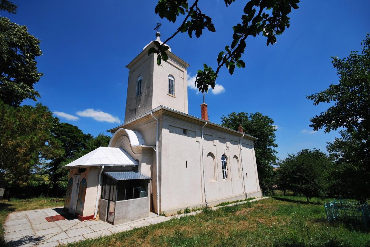 Biserica Sfinții Arhangheli Mihail și Gavriil - Mânjești